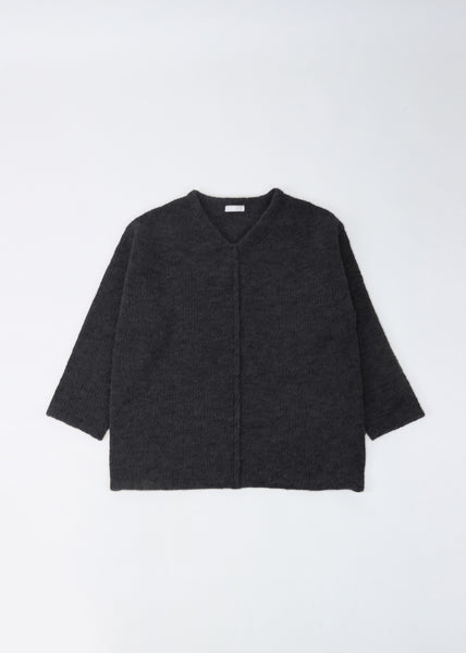 (c-281) Boucle V-neck knit